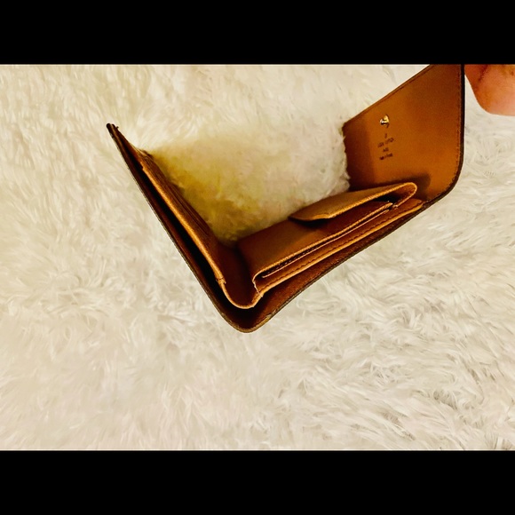 Louis Vuitton Handbags - LV trifold wallet passport size